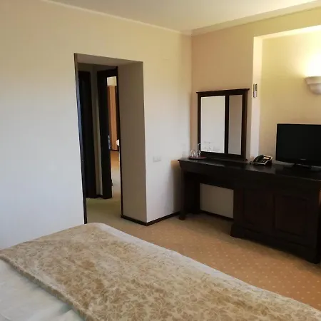 804- Etaj 8 In Incinta Alpin - Gazda Privata 4* Brasov